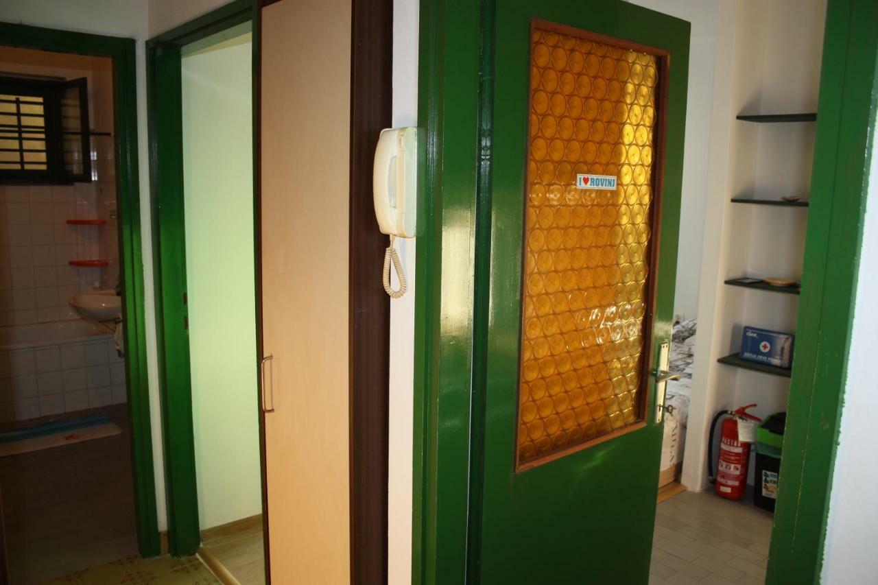 ロヴィニAs Apartmanアパートメント エクステリア 写真